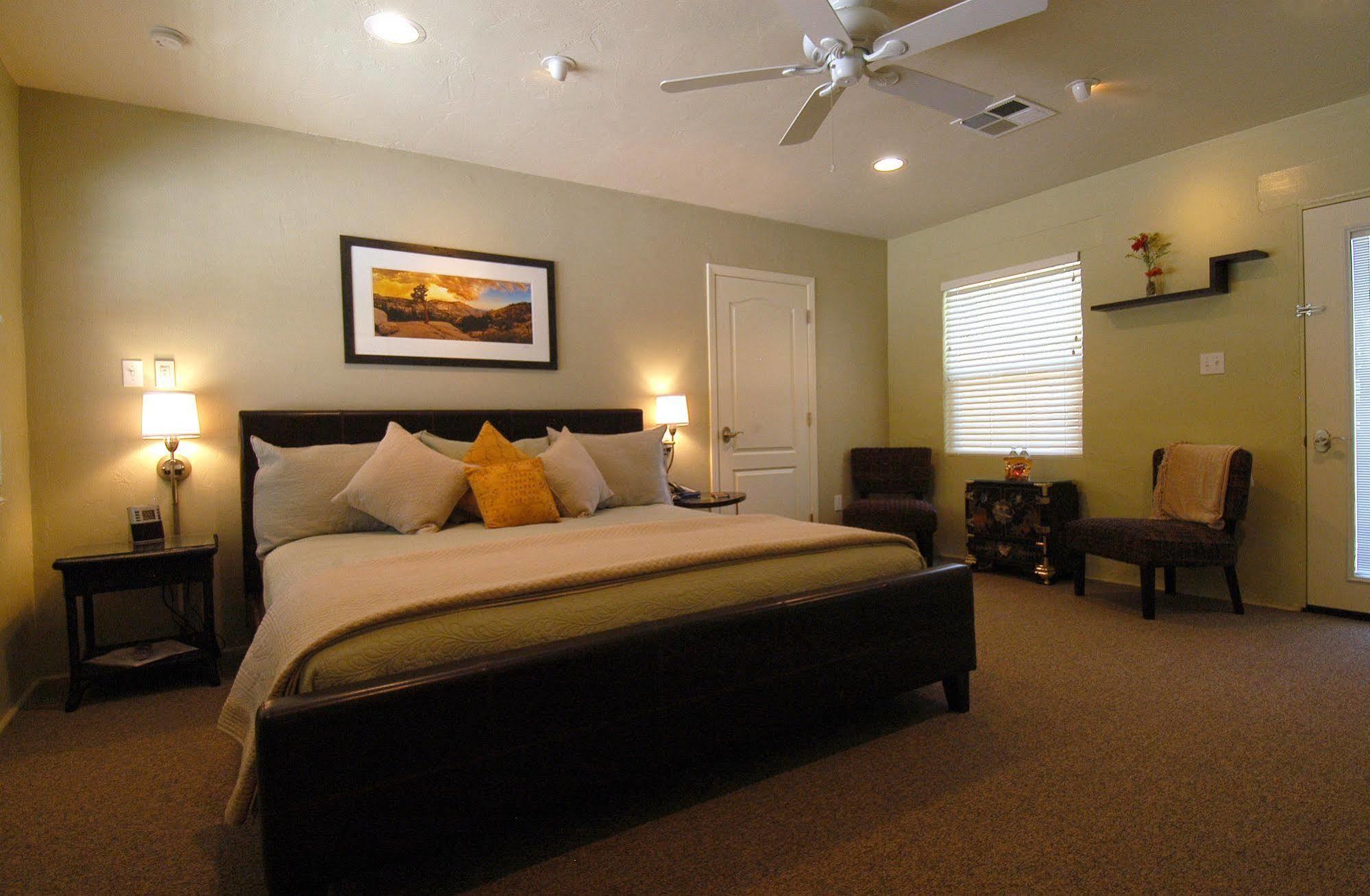 Queen'S Inn By The River Oakhurst Exteriér fotografie