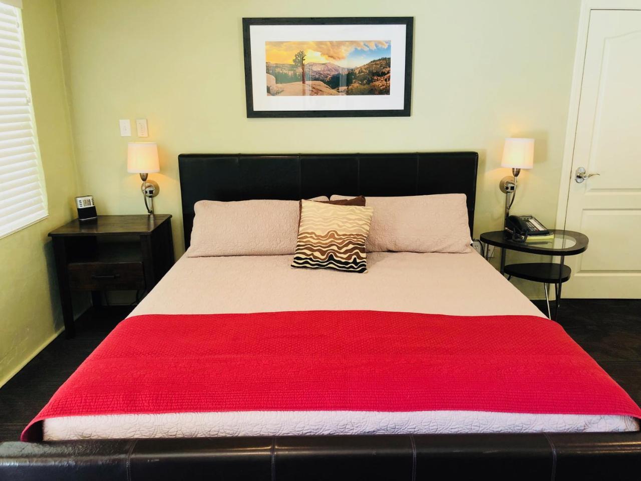 Queen'S Inn By The River Oakhurst Exteriér fotografie